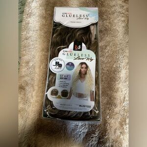 Bobbi Boss Danica wig- hl22/1222